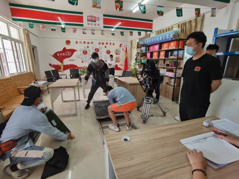 宝鸡广告片拍摄公司：极简主义践行者，少即是多的视觉哲学